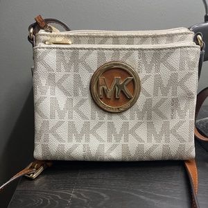 Michael Kors Cross Body
